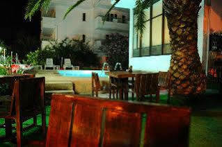 Avisos Hotel And Apartment Marmaris Exteriör bild
